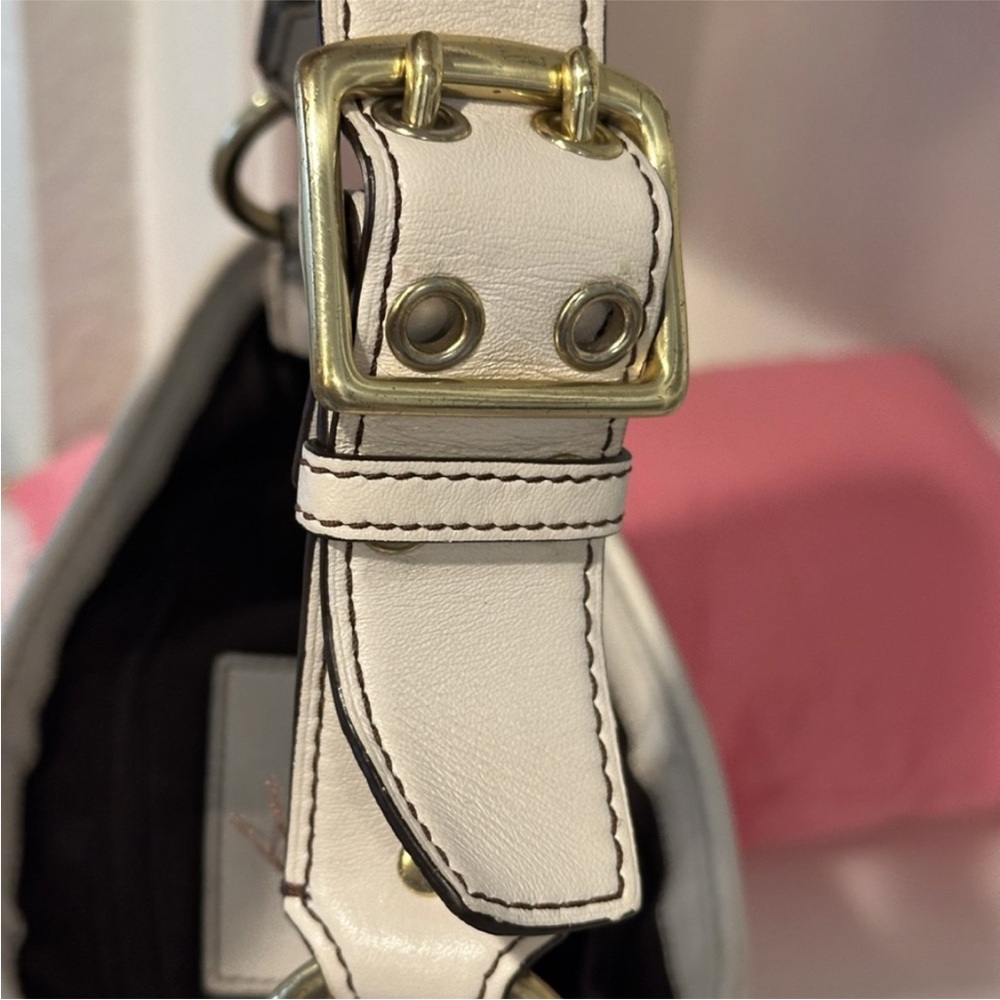 Coach Vintage Legacy Double Flap Handbag - Picture 4 of 15